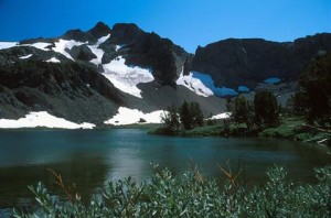 Carson Pass to Winnemucca Lake - Lake Tahoe Hiking Trails